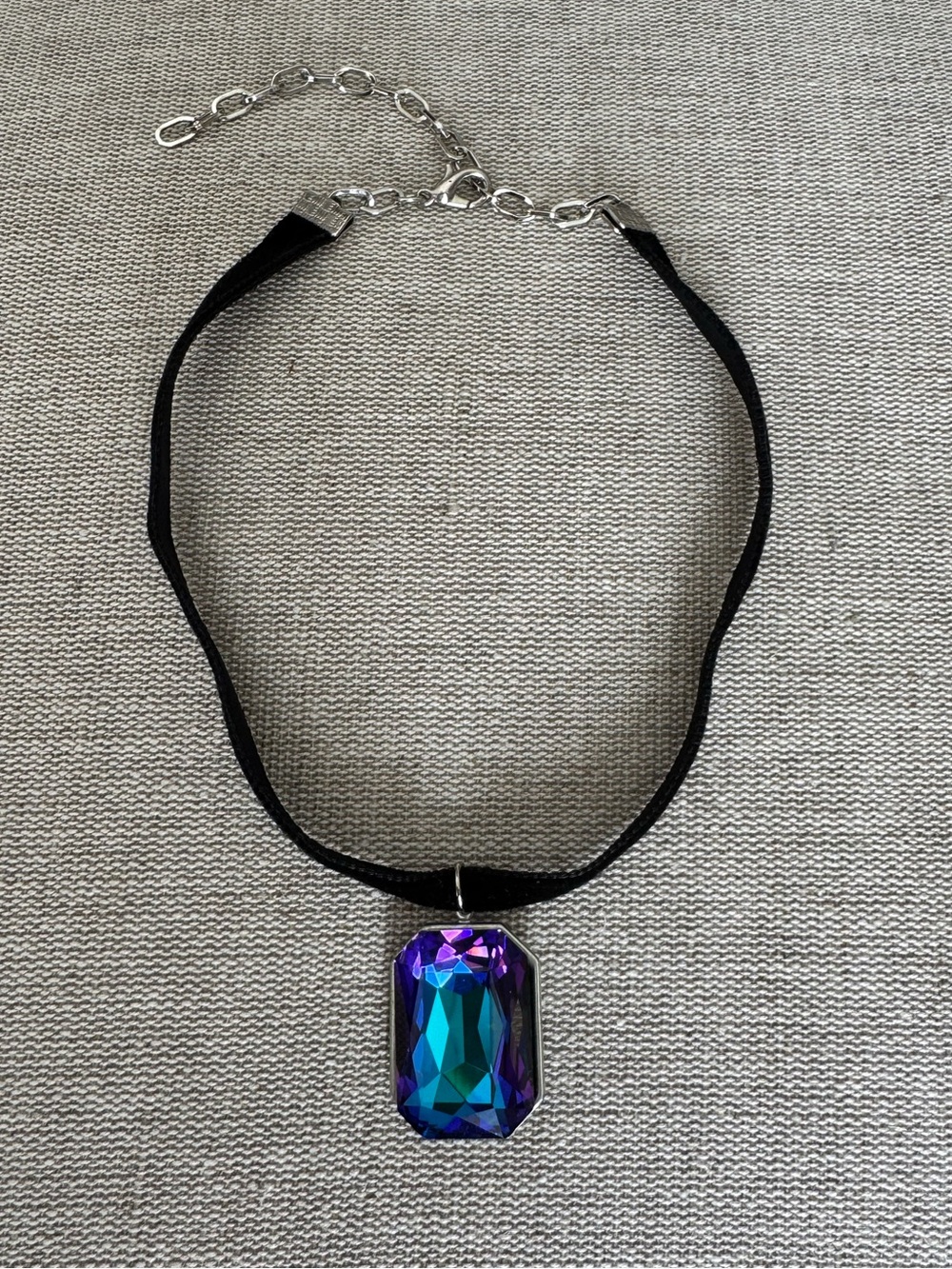 Black Velvet Choker Blue Purple Iridescent Statement Pendant Necklace